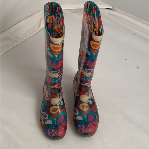 Coach Pixy Poppy multicolor rainbow C print logo rain boots size 6 - Picture 5 of 15